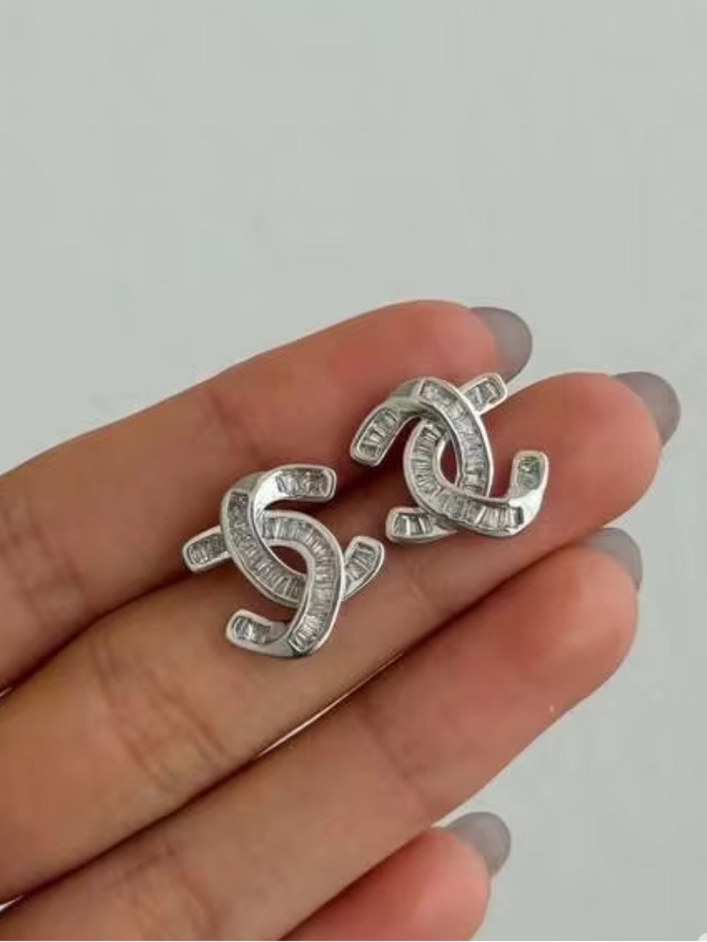 Silver Interlocking Logo Style Stud Earrings - Women